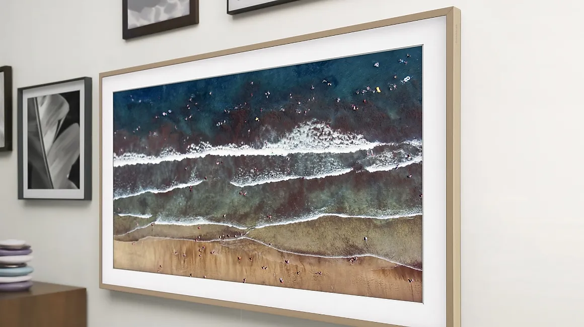 The Frame on a Studio Stand