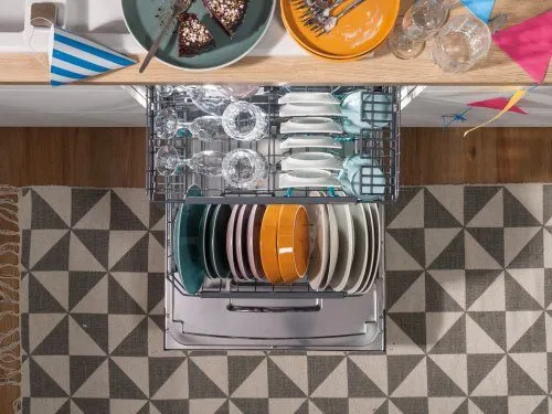 מדיח כלים אינטגרלי מלא 60 ס"מ תוצרת Gorenje דגם GV631D60