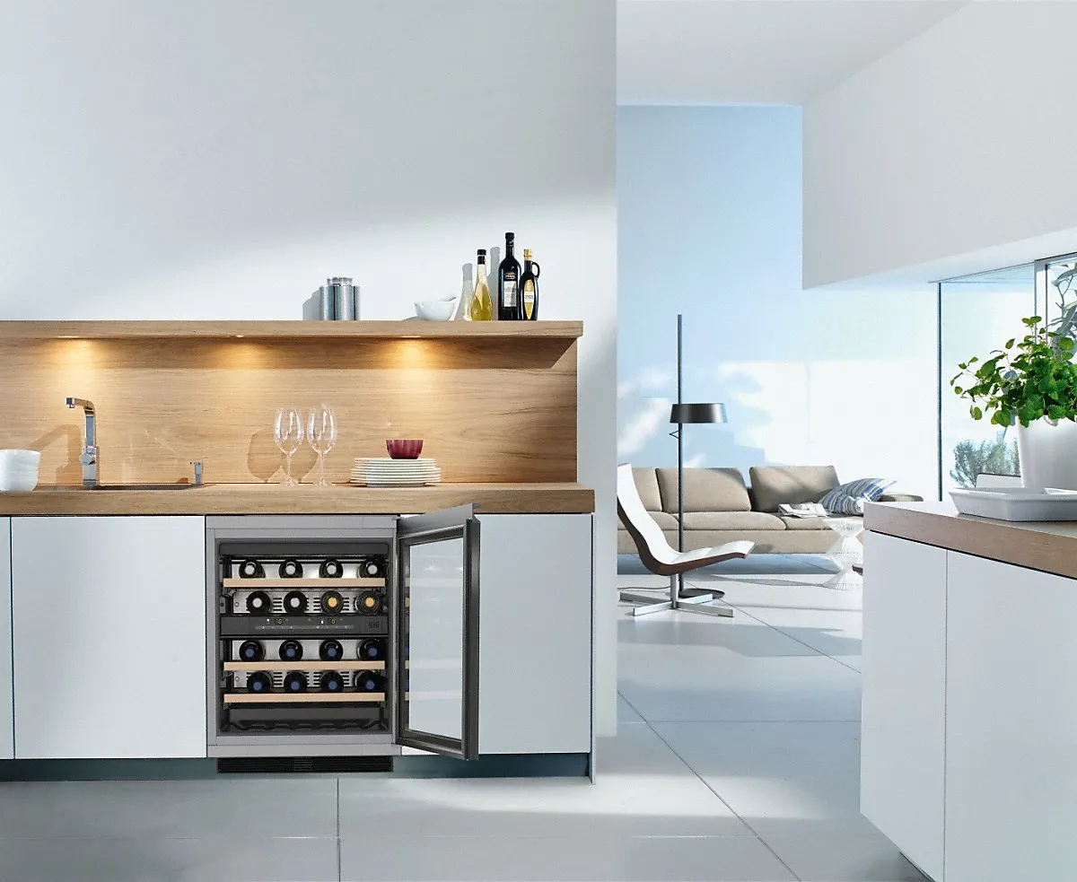 Miele מקרר יין ‏34 בקבוקים תוצרת Miele דגם KWT6321UG  — תמונה 4