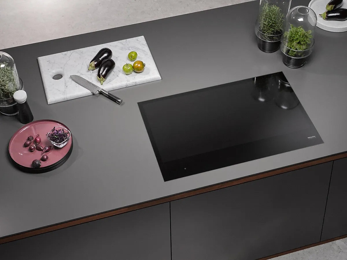Miele כיריים אינדוקציה 80 ס"מ משטח גמיש מלא FullFlex עם ציפוי למניעת שריטות תוצרת Miele דגם KM 7878-1 FL Diamond — תמונה 2