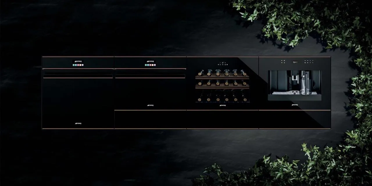 SMEG תנור פירוליטי 90 ס"מ מסדרת Dolce Stil Novo תוצרת SMEG דגם SFPR9604NX — תמונה 4