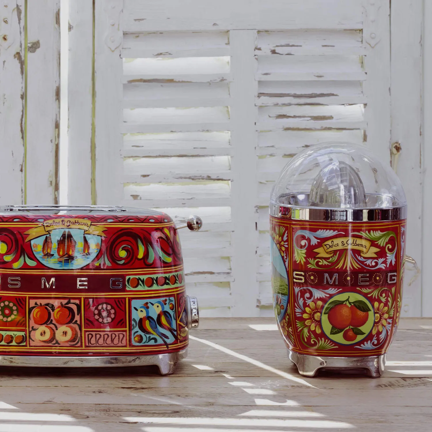 SMEG מסחטת הדרים רטרו בעיצוב DOLCE & GABBANA תוצרת SMEG דגם CJF01DGEU — תמונה 7