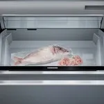 מקרר אינטגרלי מקפיא תחתון 3 דלתות 91 ס"מ NoFrost סדרת היוקרה MONOLITH תוצרת LIEBHERR דגם ECBN 9673 BioFresh