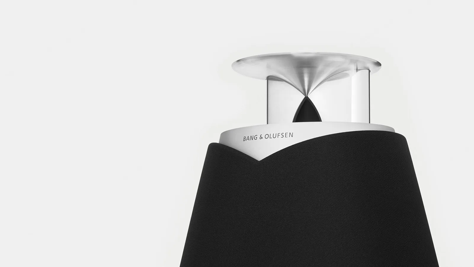 bang & olufsen רמקולים מעוצבים בצבע שחור בטכנולוגיית עדשת הסאונד הייחודית של Bang & Olufsen דגם Beolab 20 Black  — תמונה 6