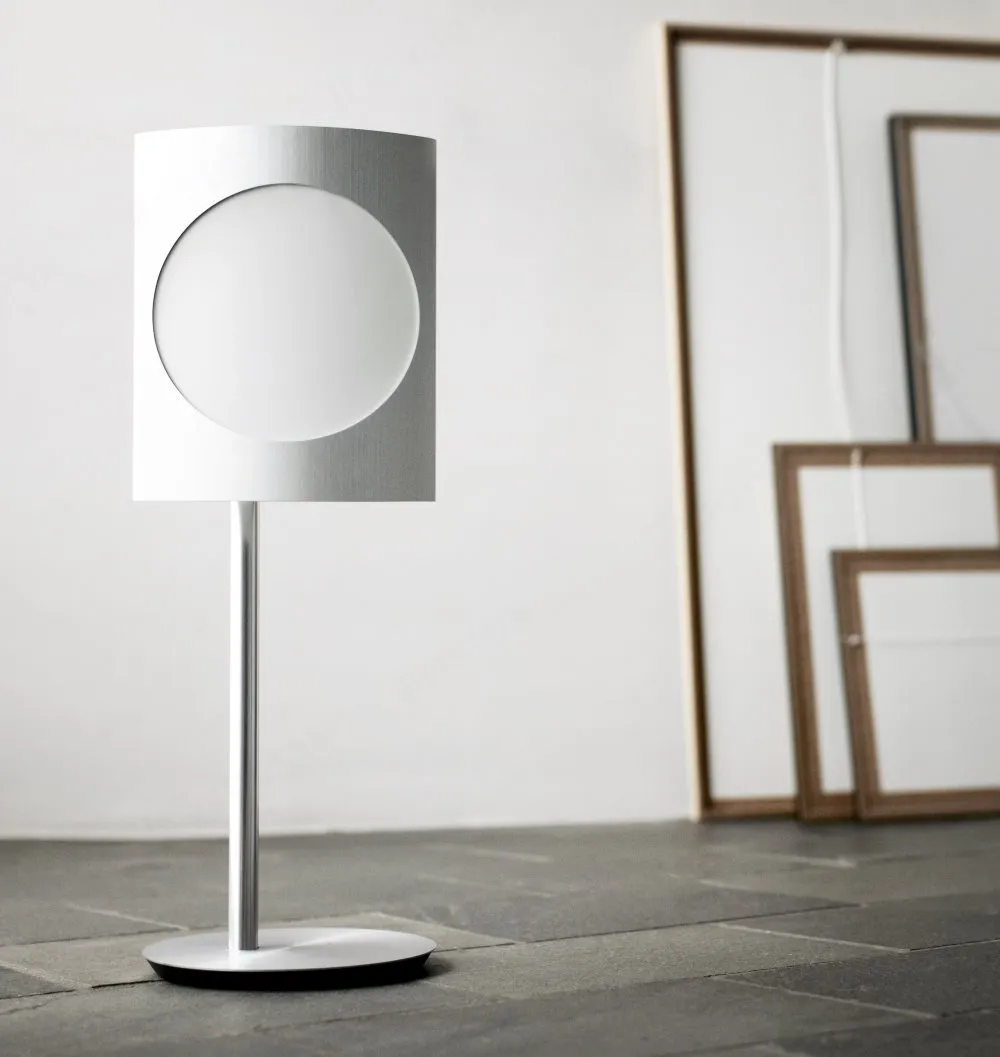 bang & olufsen רמקול אלחוטי מעוצב עם מגוון אפשרויות העמדה בצבע לבן מבית Bang & Olufsen דגם Beolab 17 White — תמונה 8