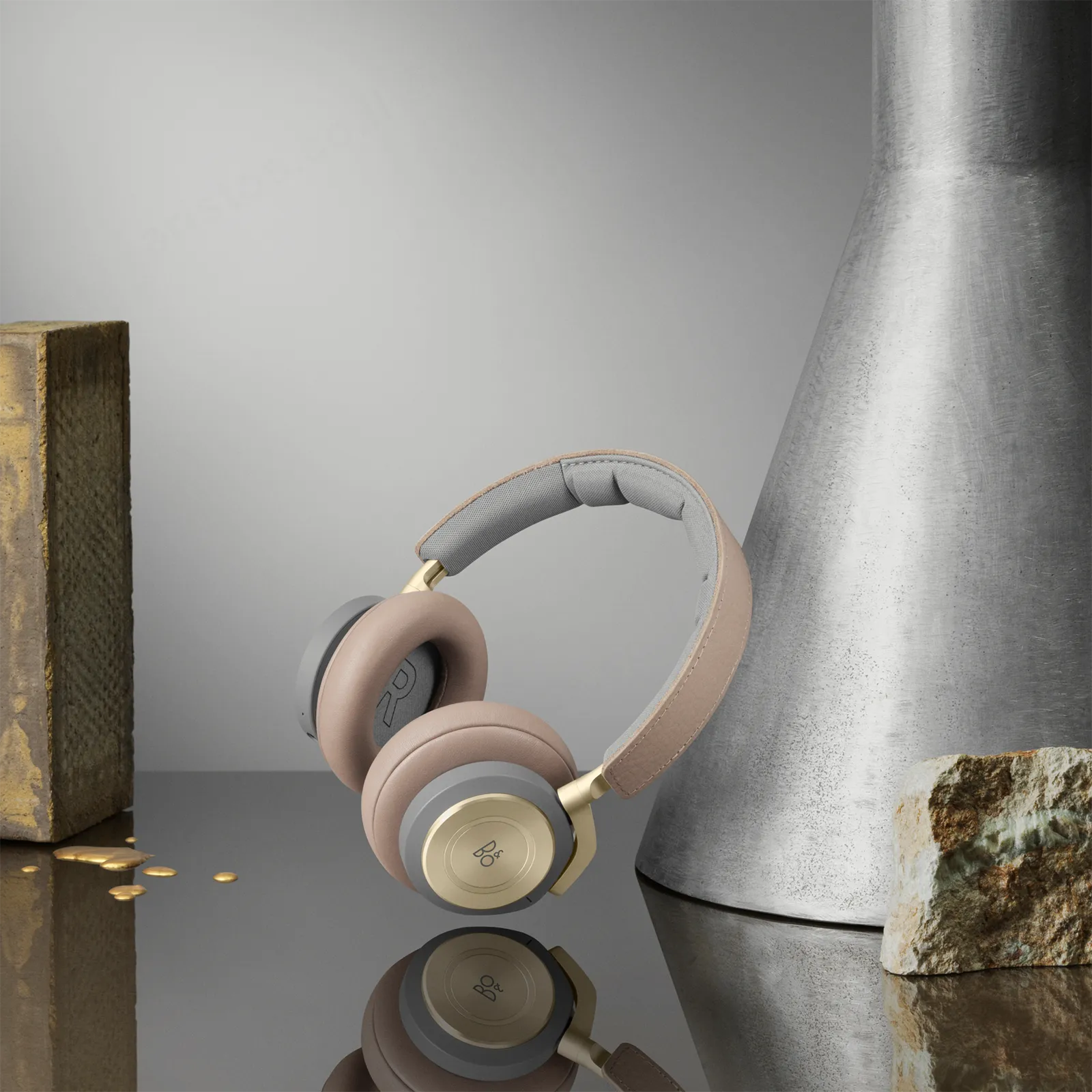 bang & olufsen אוזניות פרימיום אלחוטיות עם מסנן רעשים אקטיבי צבע אבן מבית Bang & Olufsen דגם Beoplay H9 Argilla Bright — תמונה 5