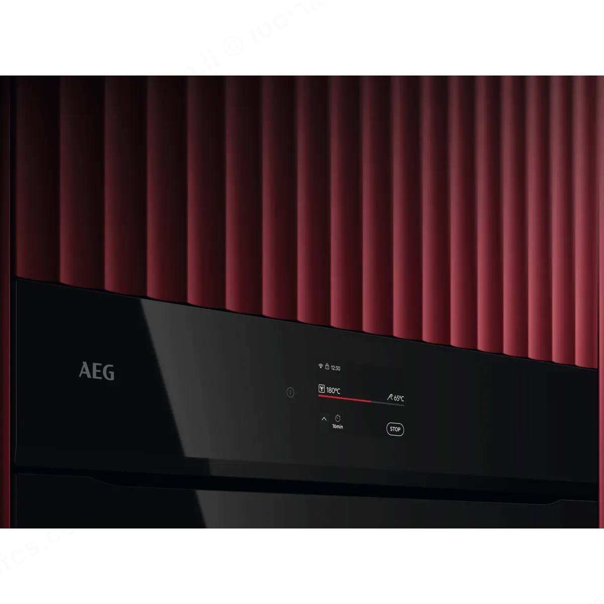 AEG תנור בנוי פירוליטי 60 ס"מ AI-Chef AIRFRY חיבור WiFi שחור מלא סדרה 7000 תוצרת AEG דגם ABE75722B — תמונה 3