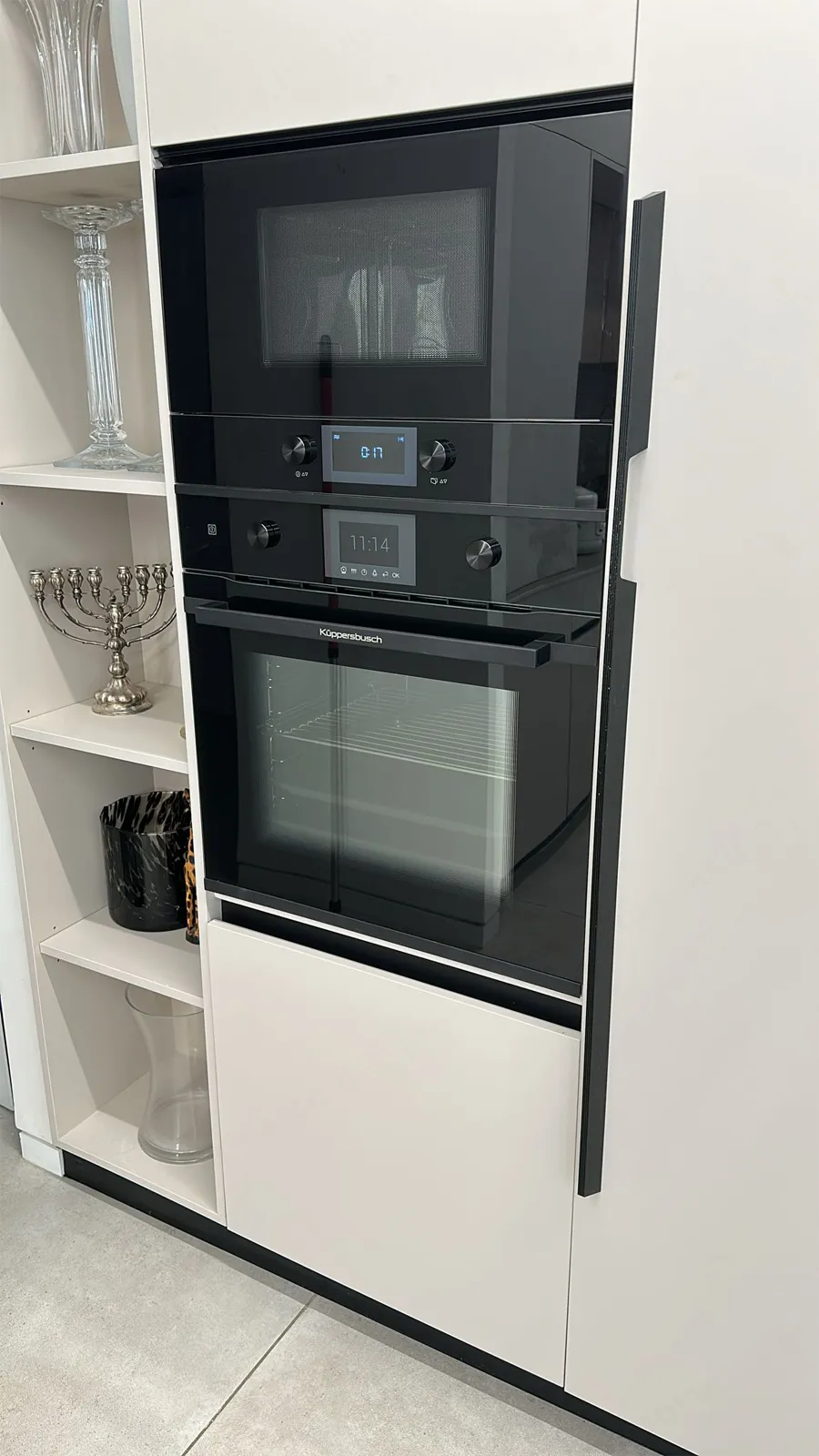 kueppersbusch תנור בנוי 60 ס"מ זכוכית שחורה עם ערכות עיצוב ומערכת ökotherm תוצרת kueppersbusch דגם B6350.0 — תמונה 14