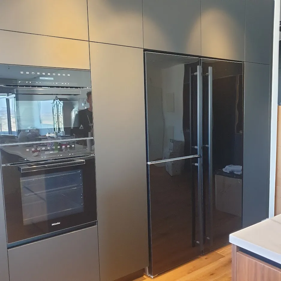Miele תנור בנוי 60 ס"מ 76 ליטר סגירה ופתיחה שקטה תוצרת Miele דגם H 7260 B Black — תמונה 3