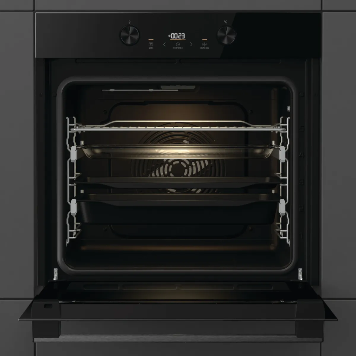 Gorenje תנור בנוי 60 ס''מ עם אפייה בלחות 77 ליטר AirFry גימור Total black תוצרת Gorenje דגם BOS6737E20FBG — תמונה 2