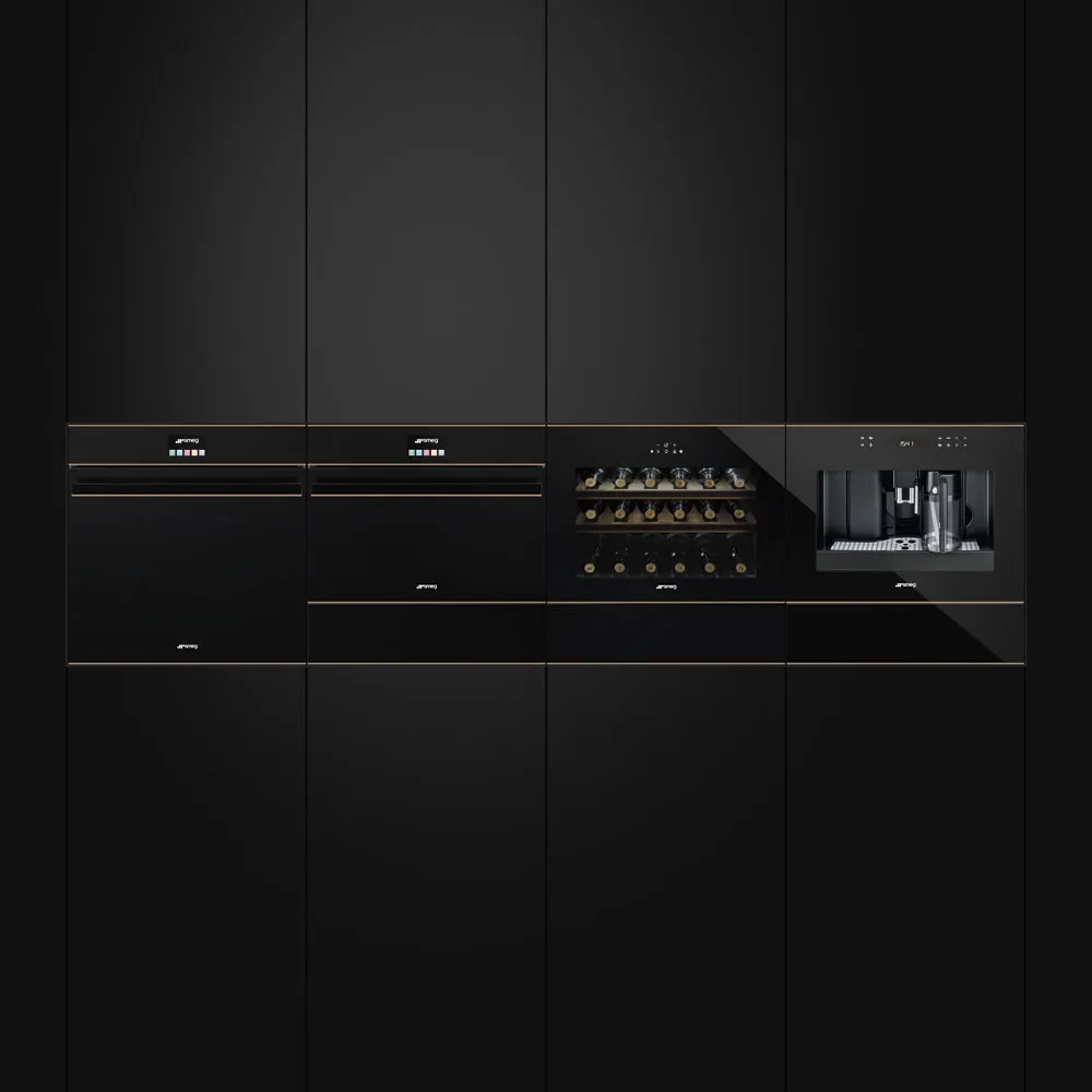 SMEG מכונת קפה אוטומטית זכוכית שחורה,מסדרת Dolce Stil Novo תוצרת SMEG דגם CMS4601NR — תמונה 4