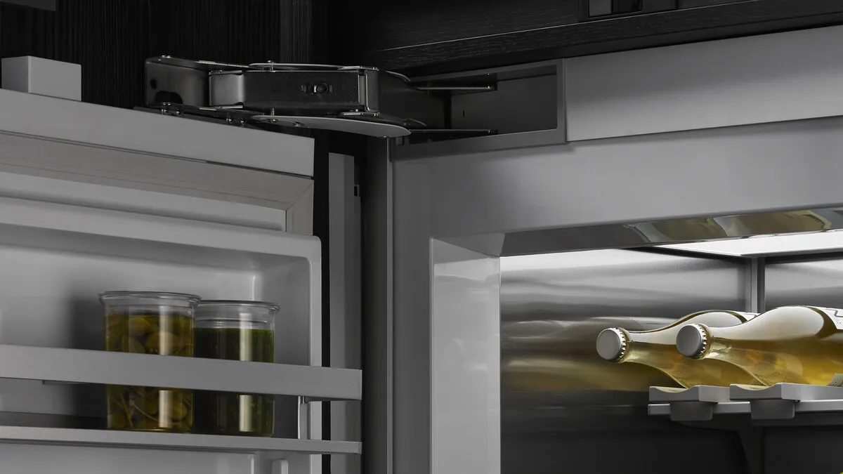 Fisher & Paykel מקרר אינטגרלי מקפיא תחתון 91 ס"מ Column סדרה 11 יצרן מים וקרח פנימי ציר ימין תוצרת FISHER&PAYKEL דגם RS9121WRUVE1 — תמונה 16