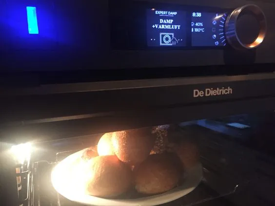 De Dietrich תנור בנוי פירוליטי 45 ס"מ עם בישול באדים גימור אפור פלדה DE DIETRICH צרפת דגם DKR7580G תצוגה — תמונה 7