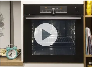 תנור בנוי 60 ס''מ עם אפייה בלחות 77 ליטר AirFry גימור Total black תוצרת Gorenje דגם BOS6737E20FBG