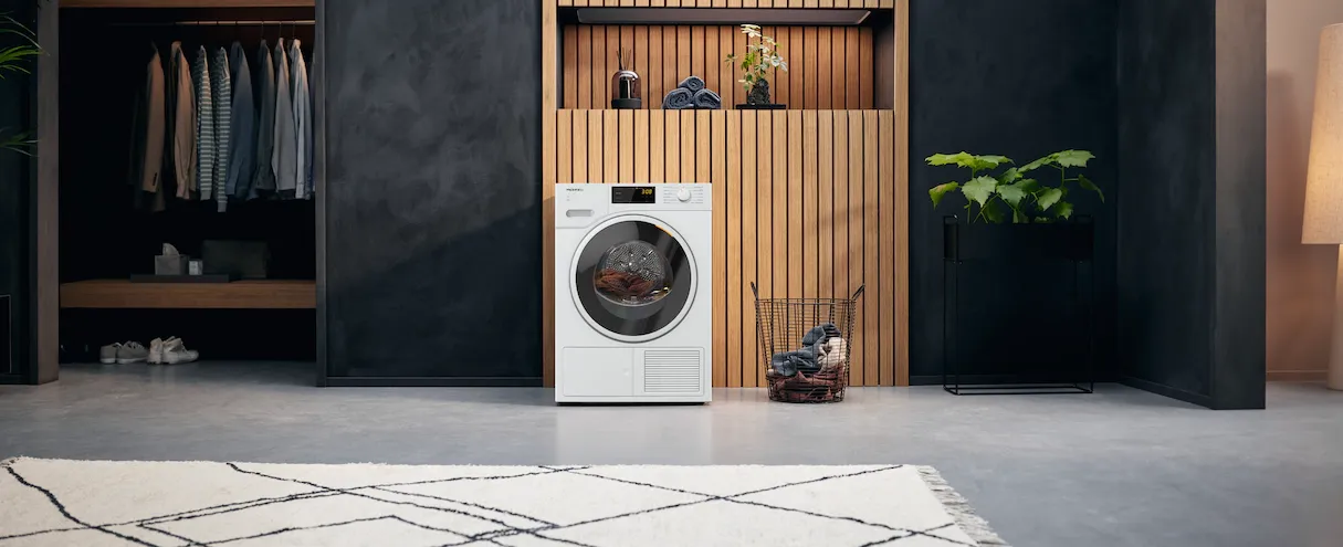 Miele מייבש כביסה 8 ק"ג קונדנסור עם משאבת חום EcoSpeed מבית  MIELE דגם TWC 640 WP — תמונה 3