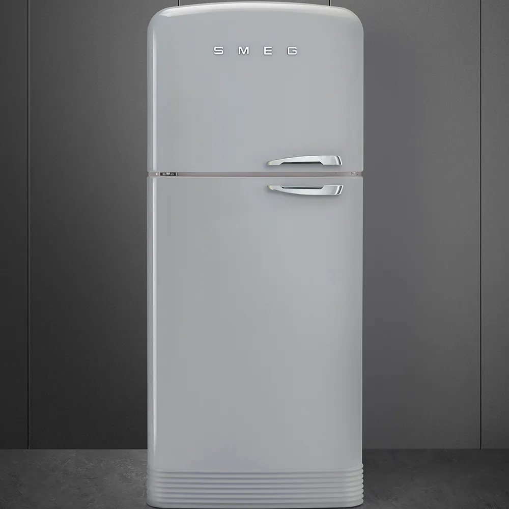 SMEG מקרר מקפיא עליון רטרו שנות החמישים מסדרת 50' Retro Style תוצרת SMEG דגם FAB50X — תמונה 4