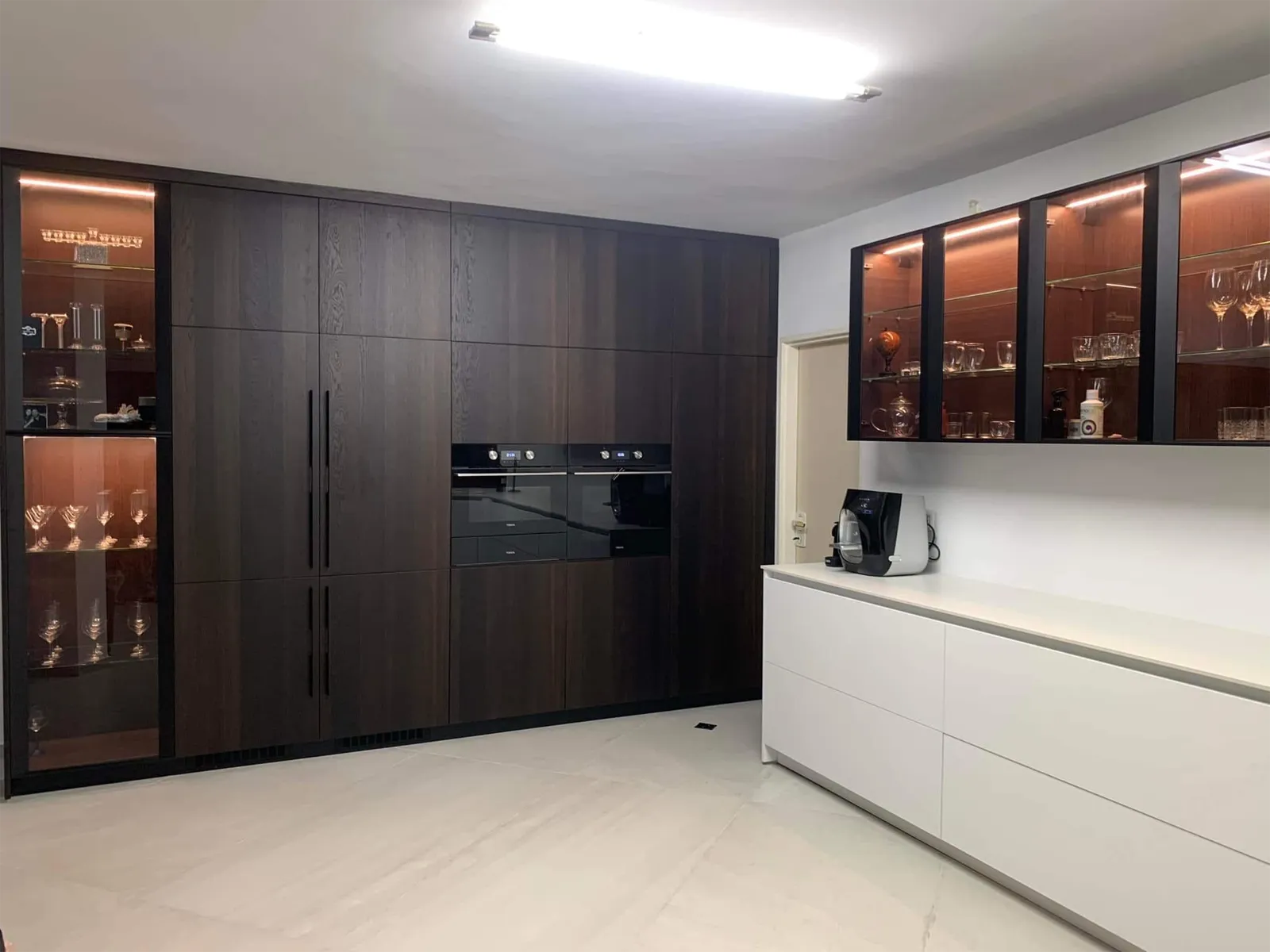 Teka תנור בנוי 60 ס"מ זכוכית שחורה ניקוי באדים Teka Urban דגם HLB8400 B — תמונה 13