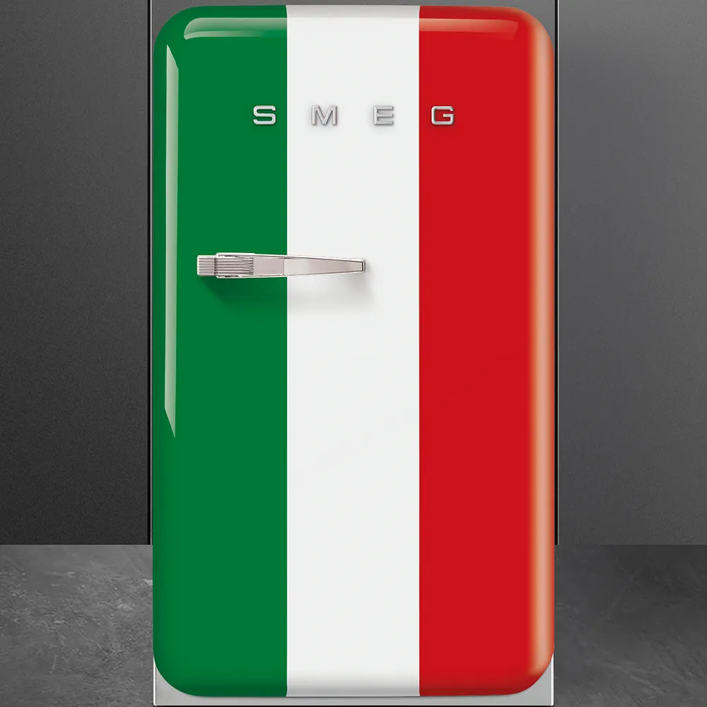 SMEG מקרר מיני משרדי רטרו צבעוני מסדרת 50'Retro Style תוצרת SMEG דגם FAB10HRIT — תמונה 4