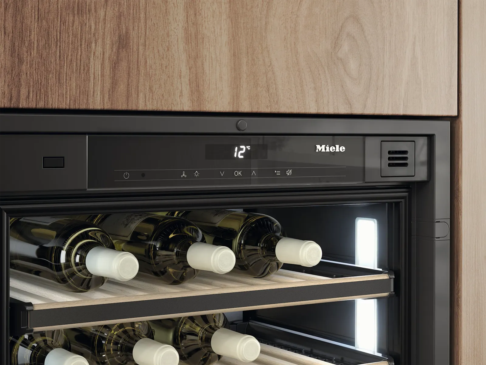 Miele מקרר יינות אינטגרלי 45 ס"מ 18 בקבוקים פתיחה חשמלית ללא ידית תוצרת Miele דגם KWT 7112 iG Pearl beige — תמונה 4
