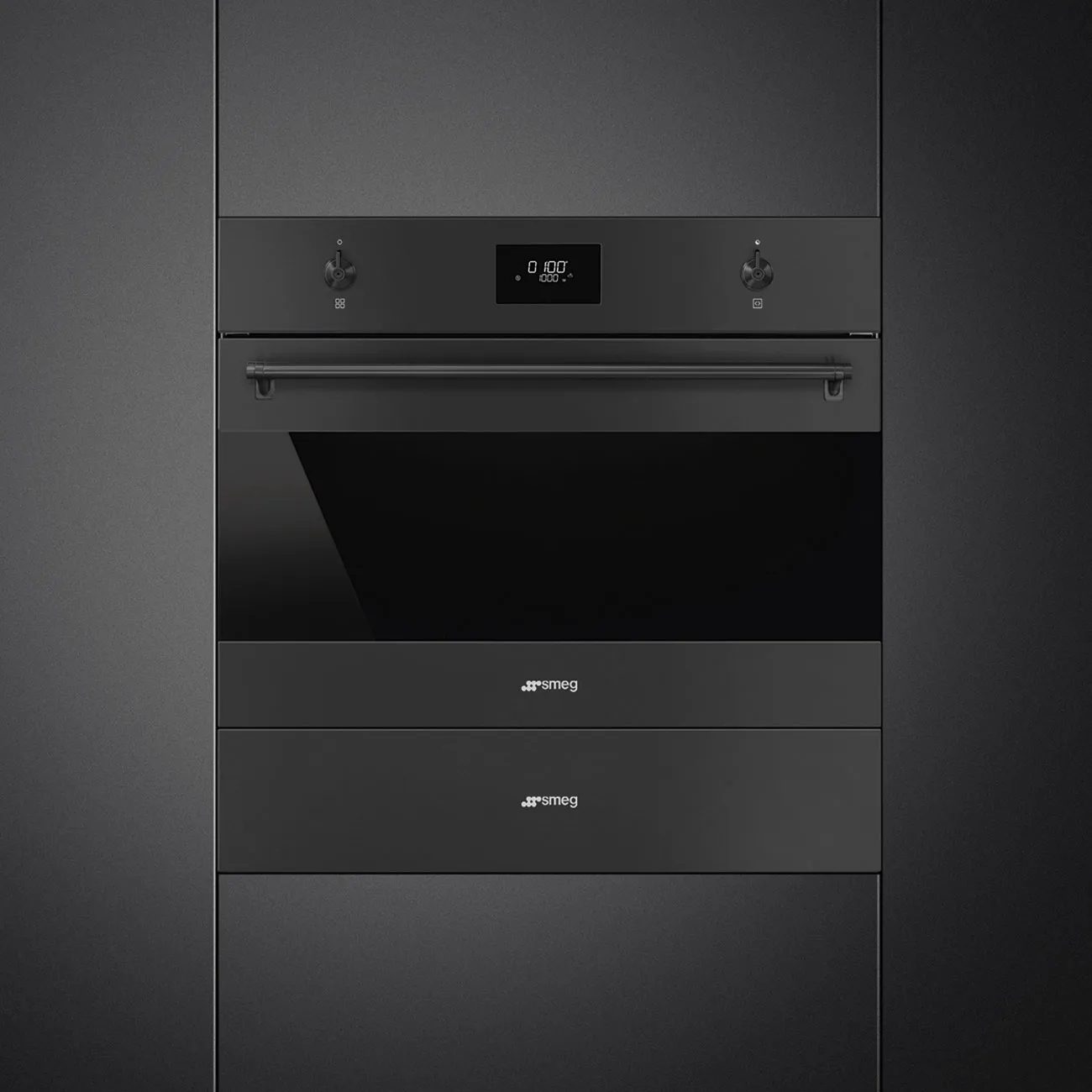 SMEG תנור בנוי משולב מיקרוגל וגריל 45 ס"מ גימור שחור מט כולל ידית וכפתורים תוצרת SMEG דגם SO4301M0N — תמונה 2