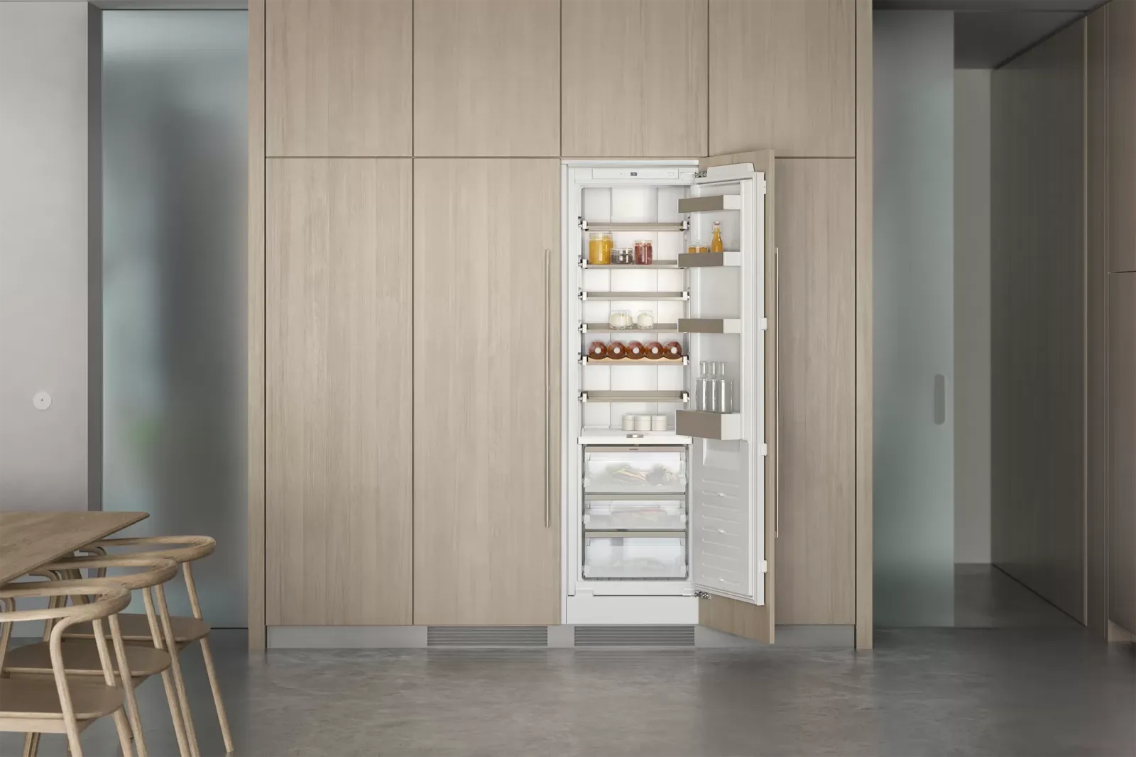 GAGGENAU מקרר אינטגרלי ללא מקפיא 60 ס"מ דלת Push-to-open טריקה שקטה 289 ליטר תוצרת GAGGENAU דגם RC289370 — תמונה 7