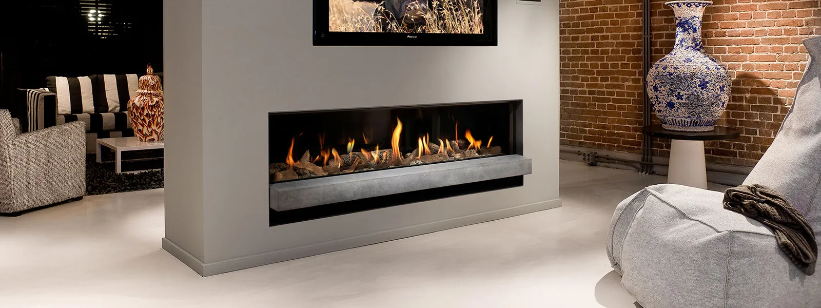 BELLFIRES קמין גז בנוי מודרני 11.4 KW רוחב 150 ס"מ עוצמתי לחלל גדול מבית Bellfires דגם Horizon Bell XL 3 — תמונה 3