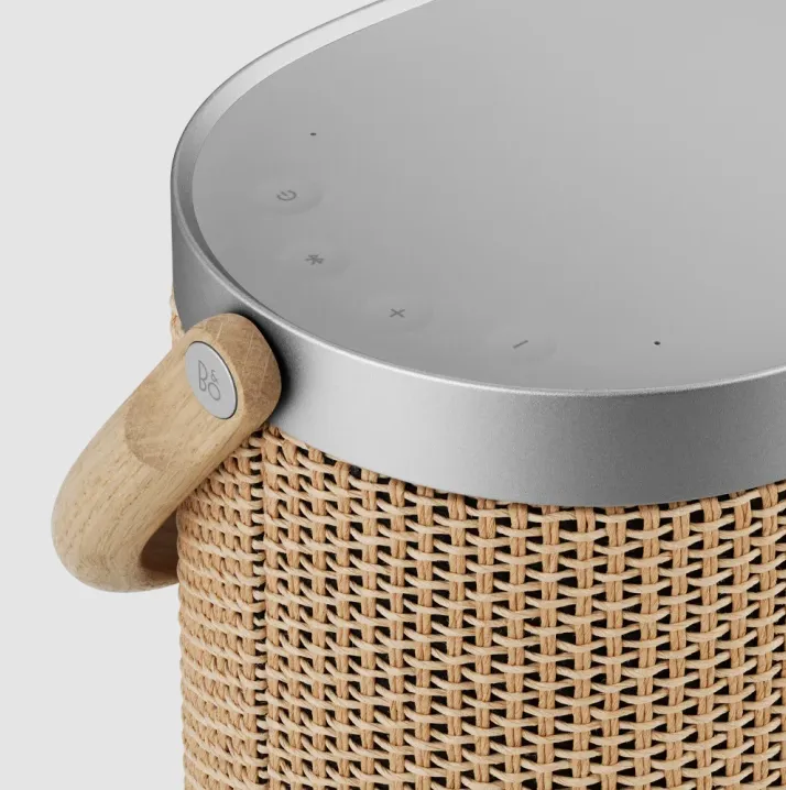 bang & olufsen רמקול Wi-Fi & Bluetooth נייד ועוצמתי מותאם לחוץ תוצרת B&O דגם Beosound A5 — תמונה 3