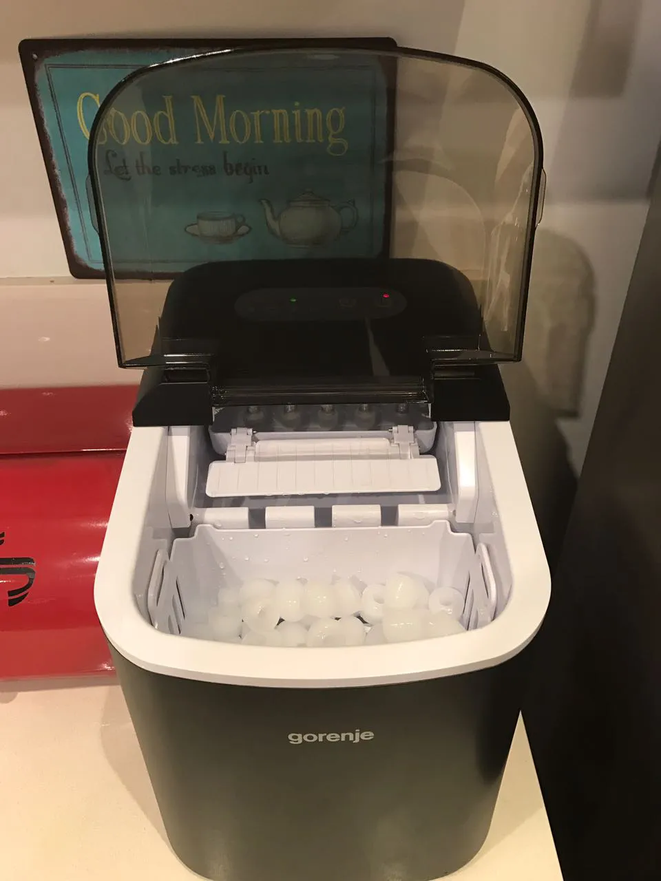 Gorenje מכונת קרח ביתית GORENJE צבע שחור דגם IMC1200B — תמונה 4