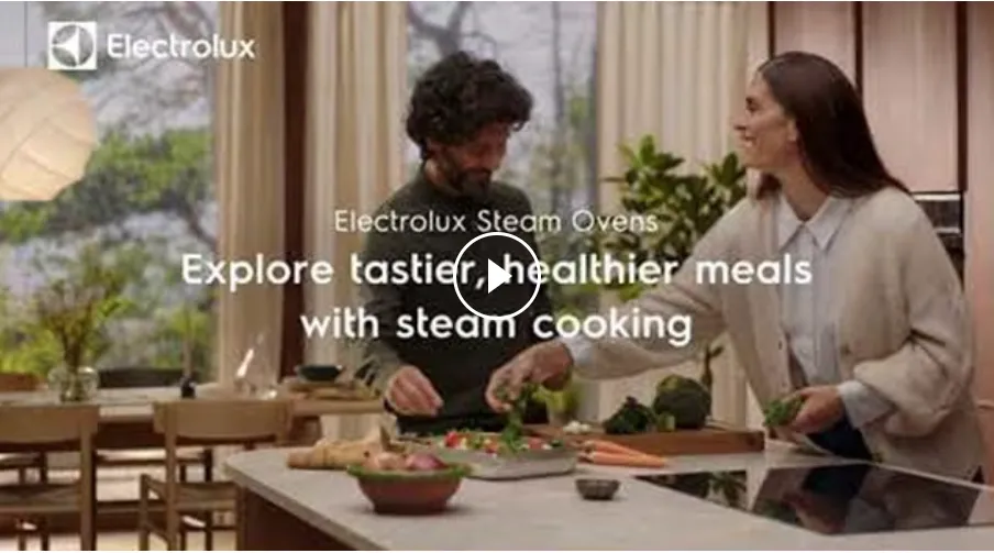 תנור אידוי 60 ס"מ CookSmart Touch® SteamPro AIRFRY WiFi שחור מלא תוצרת Electrolux דגם EOS8732H