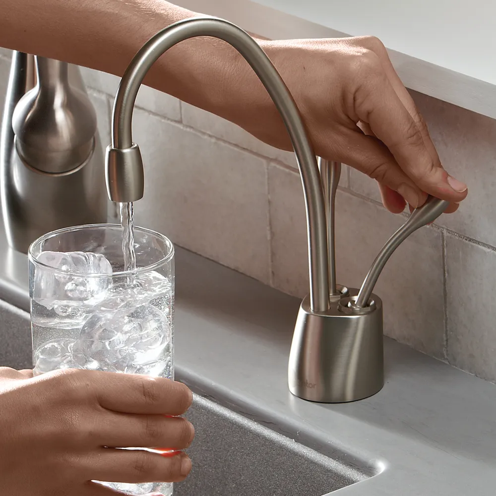 InSinkErator מערכת תת כיורית חמים קרים וסודה מבית ניגא HOT COLD AND Aquell Soda Home — תמונה 2