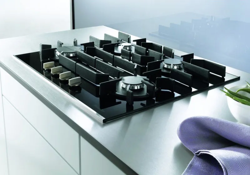 Miele כיריים גז 60 ס"מ חיפוי זכוכית שחורה MIELE KM3010 — תמונה 2