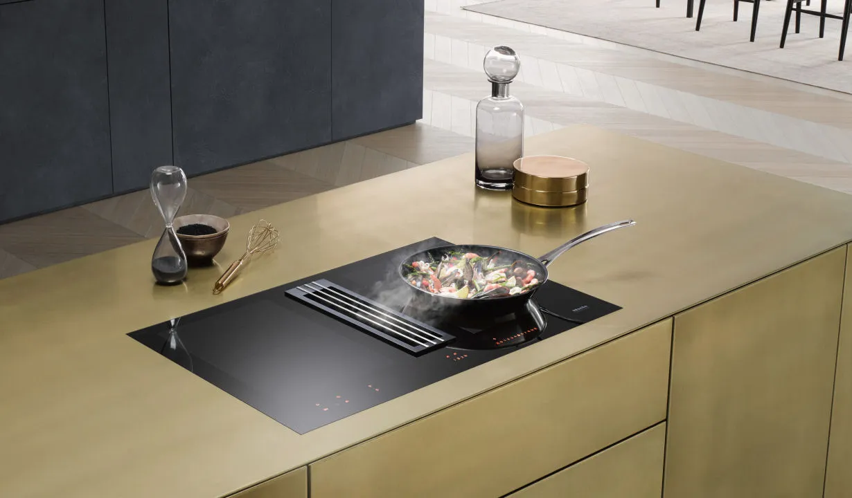 Miele כיריים אינדוקציה 80 ס"מ בשילוב קולט אדים בנוי תוצרת Miele דגם KMDA 7774 FL — תמונה 7
