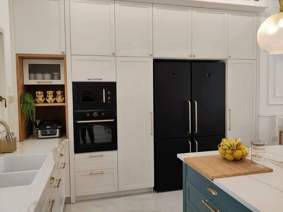 Gorenje מקרר מקפיא תחתון רוחב 120 ס"מ NO FROST שחור משי מט סדרת Simplicity תוצרת Gorenje דגם NRK6192SYBK — תמונה 8