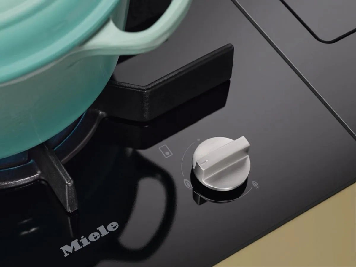 Miele כיריים גז דומינו 38 ס''מ SmartLine זכוכית שחורה MIELE דגם CS 7102-1 FL — תמונה 6