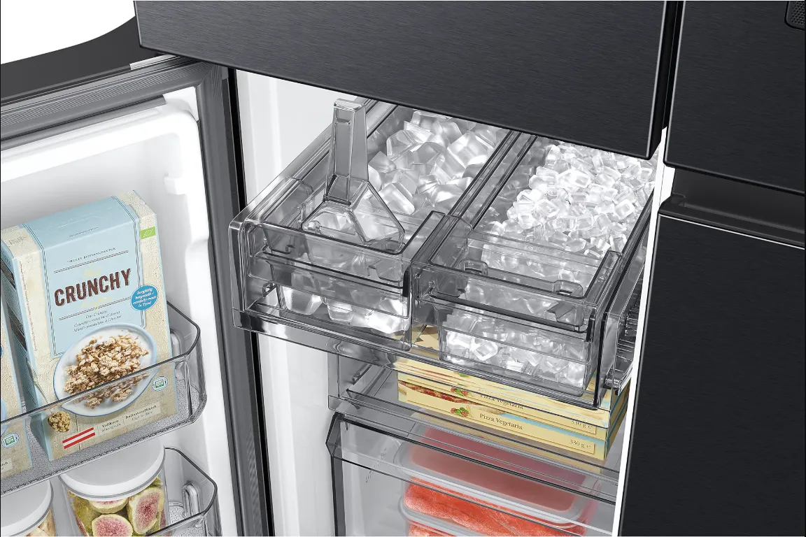 Samsung מקרר חכם 4 דלתות 90 ס"מ 842 ליטר מצב שבת קיוסק פנימי גימור שחור מוברש Family hub תוצרת Samsung דגם RF87DG9817B1 — תמונה 12