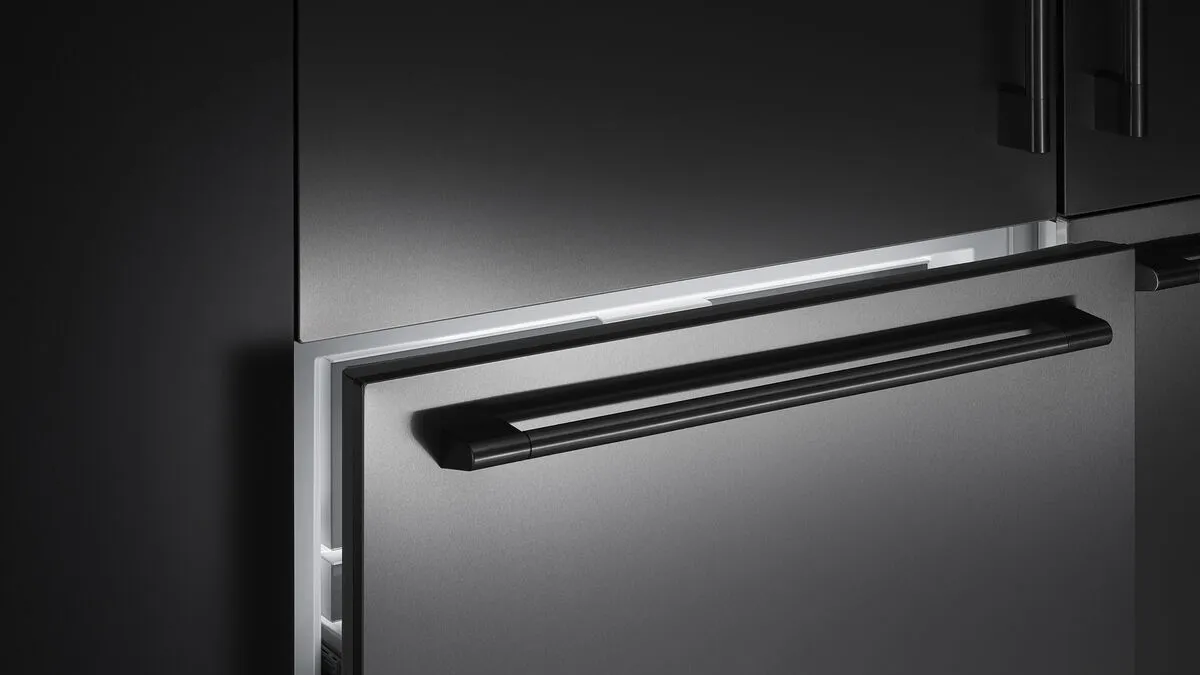 Fisher & Paykel מקרר אינטגרלי מקפיא תחתון 91 ס"מ Column סדרה 11 יצרן מים וקרח פנימי ציר ימין תוצרת FISHER&PAYKEL דגם RS9121WRUVE1 — תמונה 12