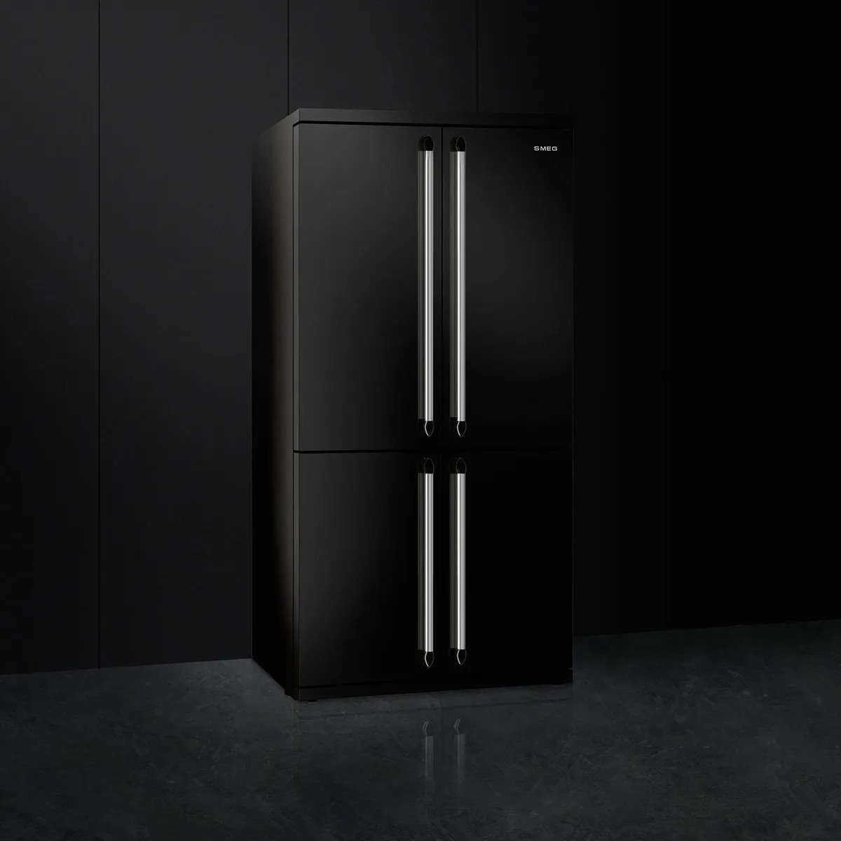 SMEG מקרר עם מקפיא, בעל 4 דלתות שחור,מסדרת Victoria תוצרת SMEG דגם FQ960N — תמונה 2
