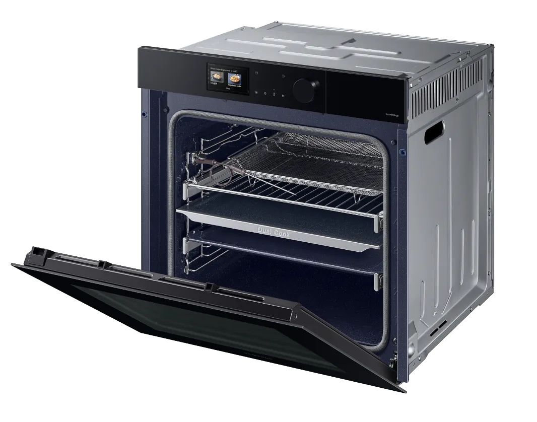 Samsung תנור אידוי Dual cook Full steam פירוליטי 60 ס"מ AIRFRY בעיצוב יוקרתי עם מצלמת AI פתיחה חשמלית ללא ידית תוצרת Samsung דגם NV7B7997AAK  — תמונה 5