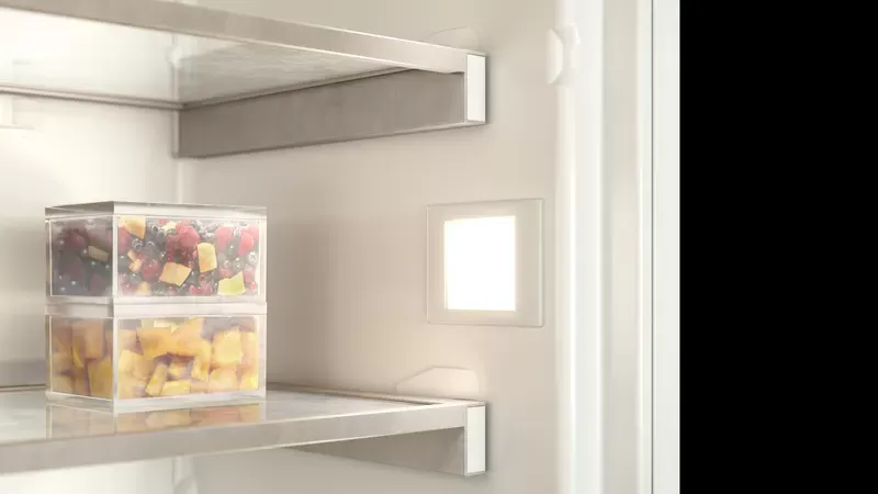 מקרר אינטגרלי ללא מקפיא 60 ס"מ דלת Push-to-open טריקה שקטה 289 ליטר תוצרת GAGGENAU דגם RC289370