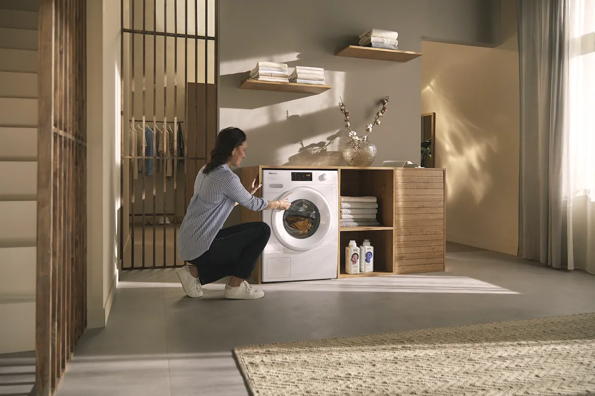 Miele מכונת כביסה פתח חזית 8 ק"ג QuickPowerWash תוצרת Miele דגם WSD 323 WCS — תמונה 11