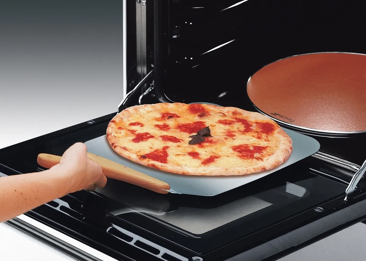 SMEG תנור פיצה מקצועי בנוי 60 ס"מ לבן סדרת Victoria תוצרת SMEG דגם SF6922BPZE1 — תמונה 9