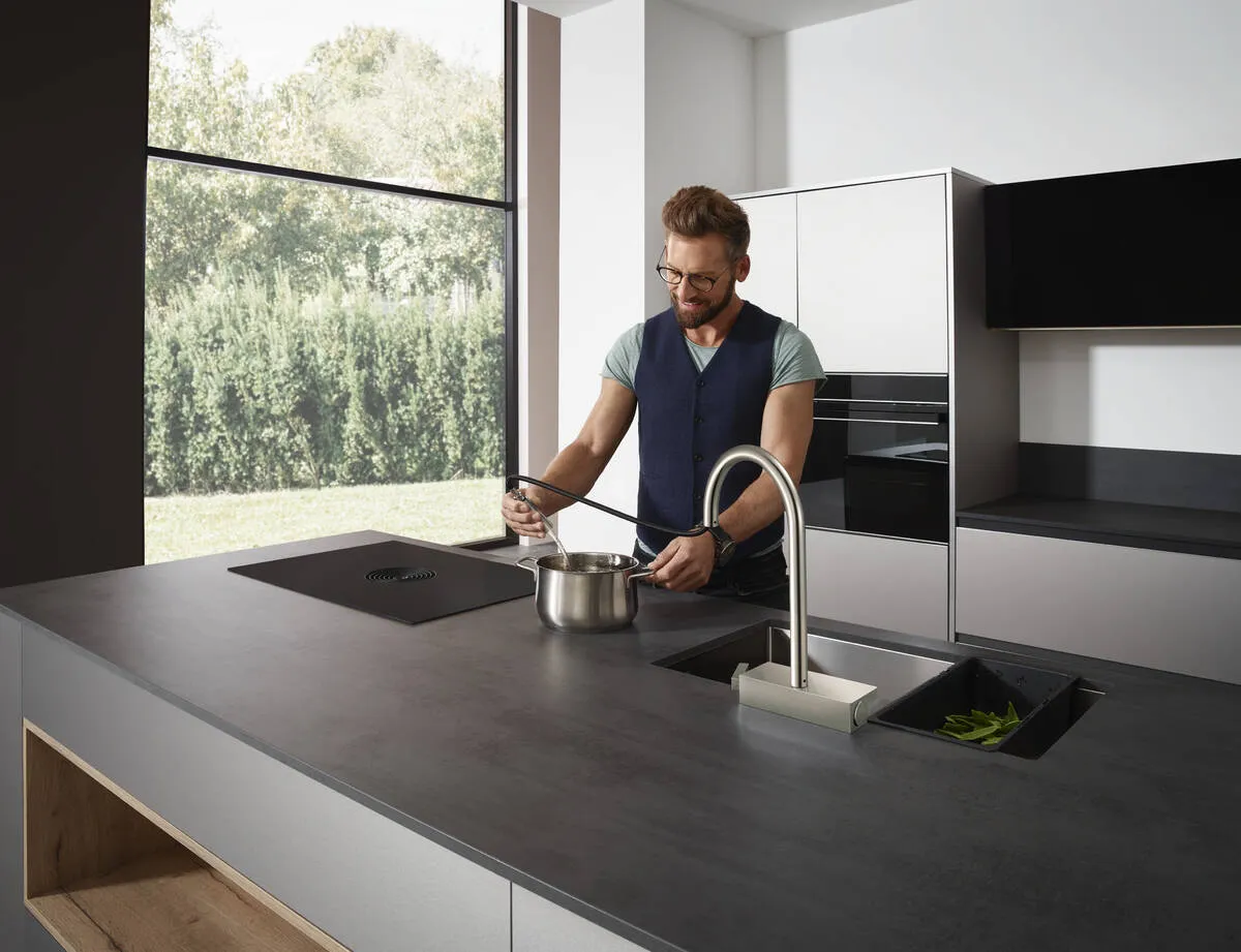 HANSGROHE ברז מטבח נשלף 170 מ"מ עם 3 מצבים מבית HANSGROHE גרמניה דגם AQUNO SELECT נירוסטה מט — תמונה 3