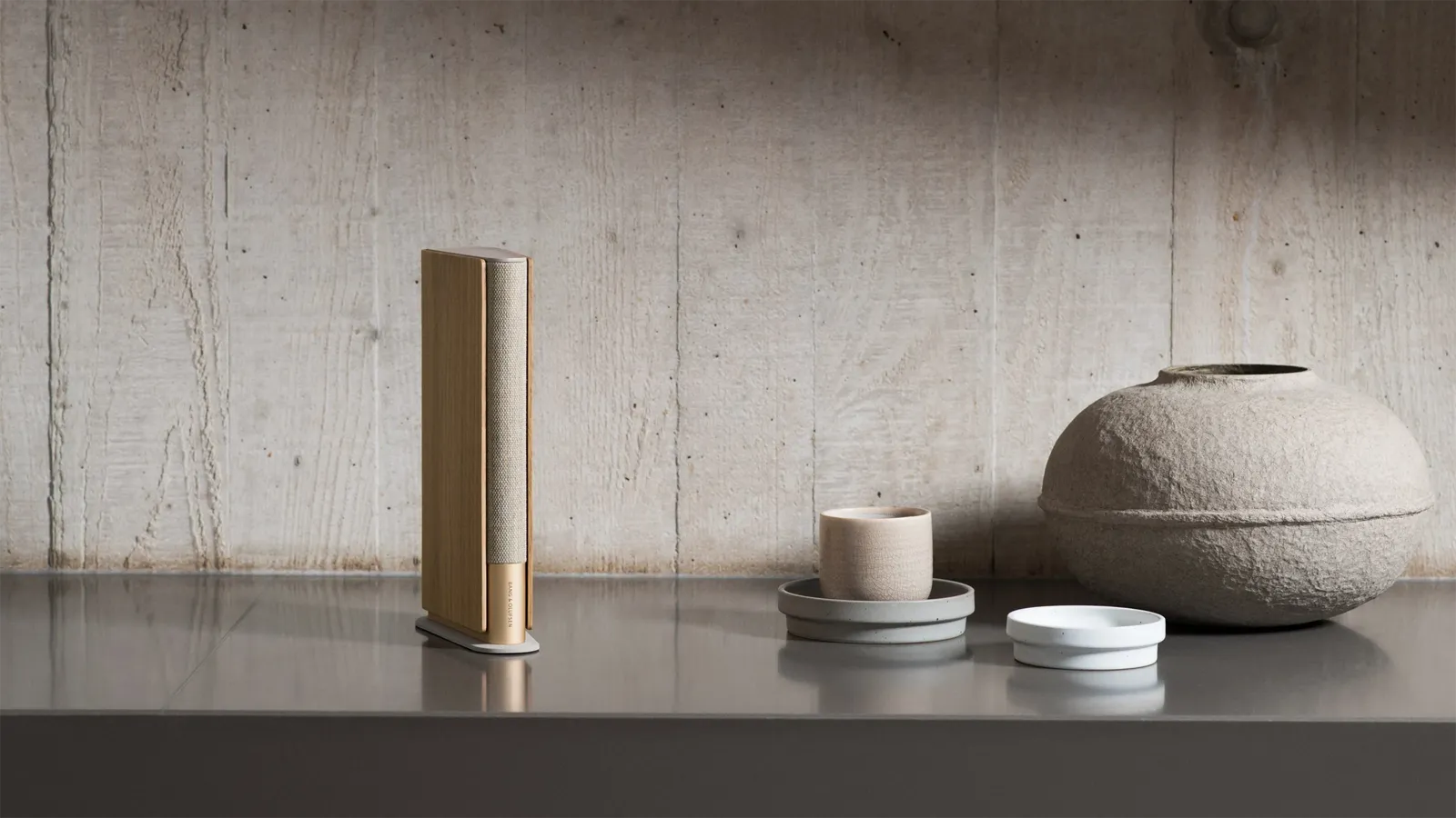 bang & olufsen רמקול Wi-Fi חכם וקומפקטי תוצרת B&O דגם Beosound Emerge — תמונה 9