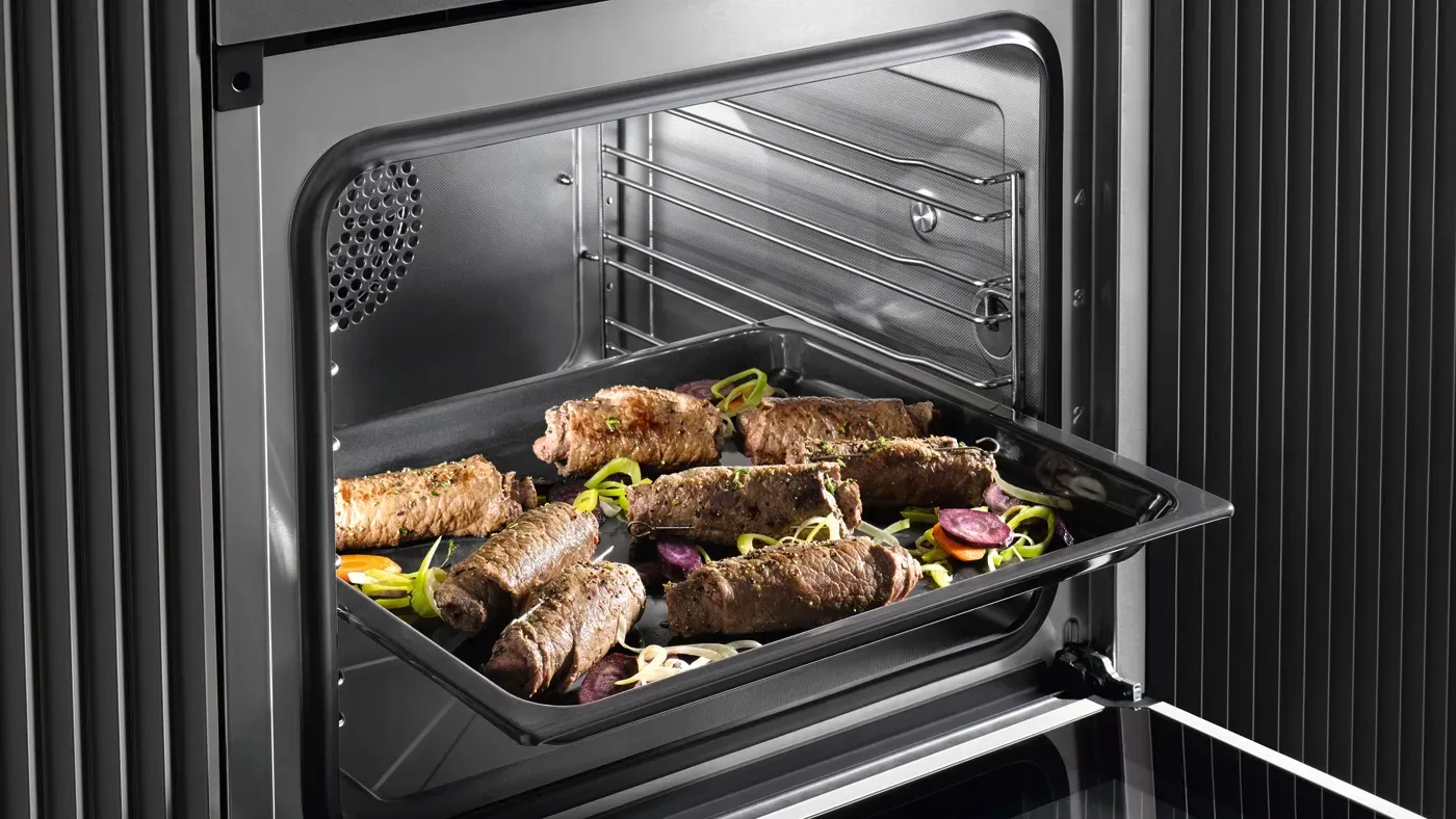 Miele תנור אידוי קומבי סטימר משולב אפייה 60 ס"מ Sous-vide DualSteam תוצרת Miele דגם DGC 7860 Graphite Grey — תמונה 10
