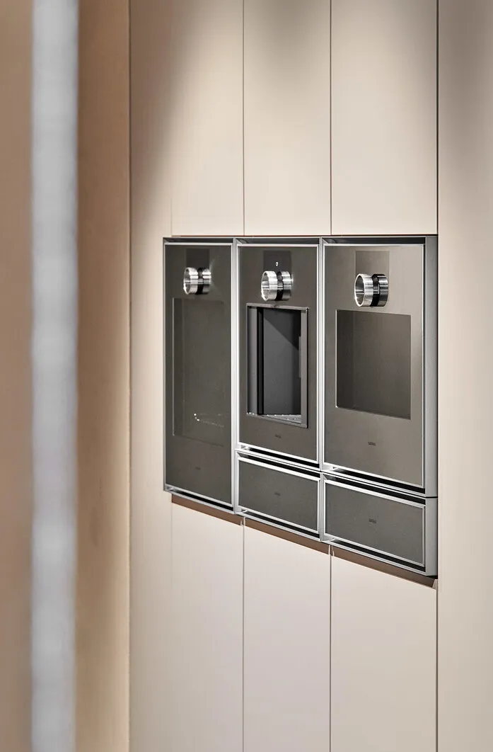 GAGGENAU תנור אידוי 45 ס"מ 2 מיכלי מים משולב טורבו וגריל דלת צד  נירוסטה בציפוי זכוכית מעושנת סדרת Expressive תוצרת GAGGENAU דגם GS451120 — תמונה 14