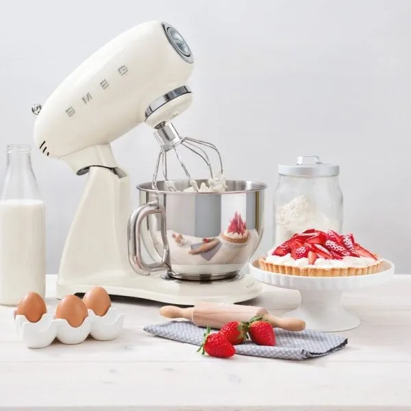 SMEG מיקסר עומד בצבע קרם מסדרת 50's Retro Style,תוצרת SMEG דגם SMF03CRUK — תמונה 8