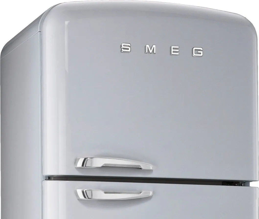 SMEG מקרר מקפיא עליון רטרו שנות החמישים מסדרת 50' Retro Style תוצרת SMEG דגם FAB50X — תמונה 3