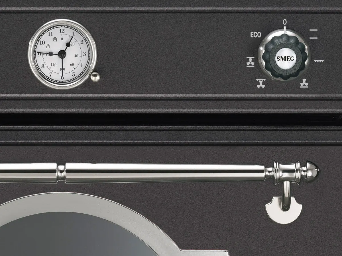 SMEG תנור פירוליטי שחור פחם 60 ס"מ מסדרת Cortina תוצרת SMEG דגם SFP750AX — תמונה 3