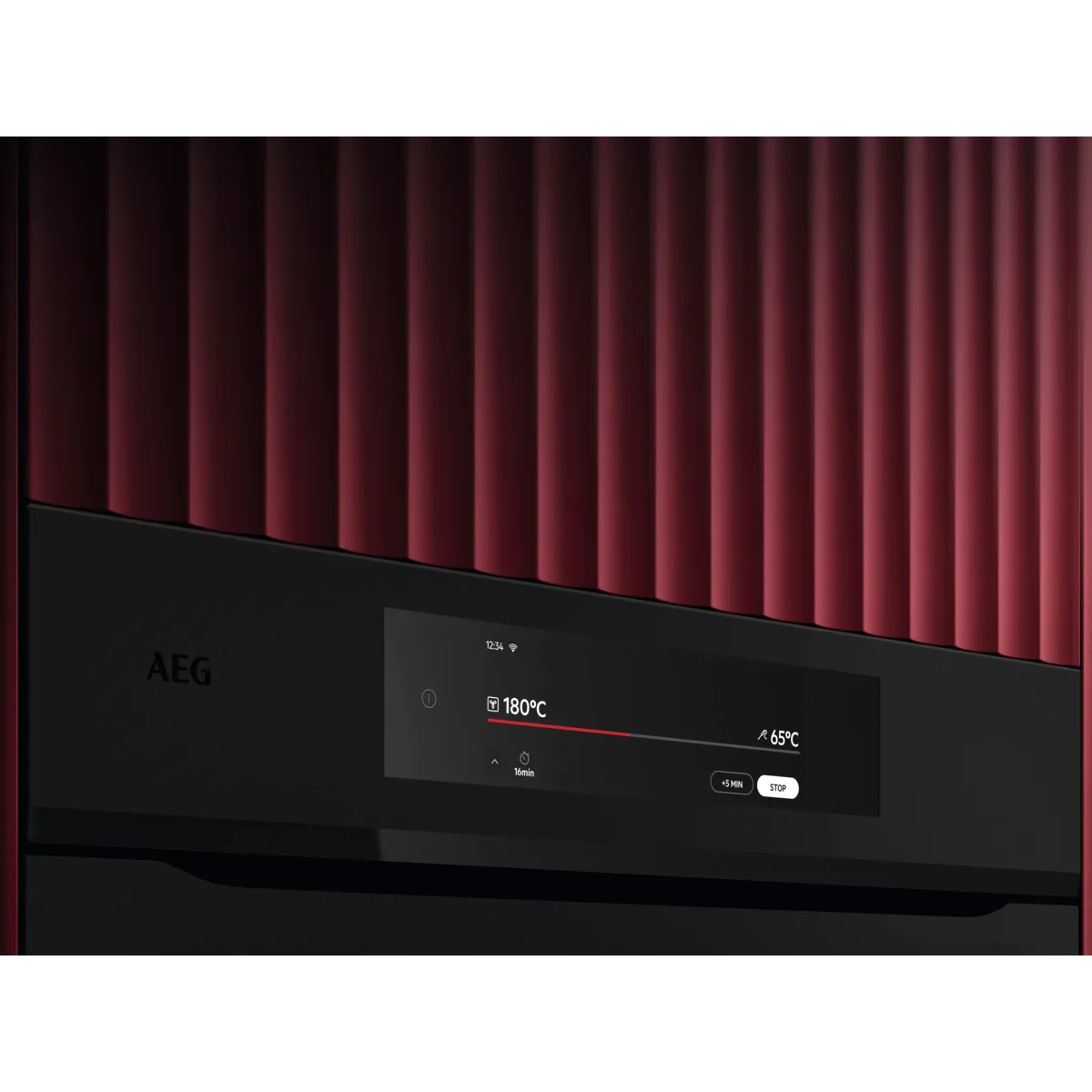 AEG תנור בנוי פירוליטי 60 ס"מ AI-Chef AIRFRY חיבור WiFi עיצוב MATTE BLACK סדרה 9000 תוצרת AEG דגם ABA95832T — תמונה 3