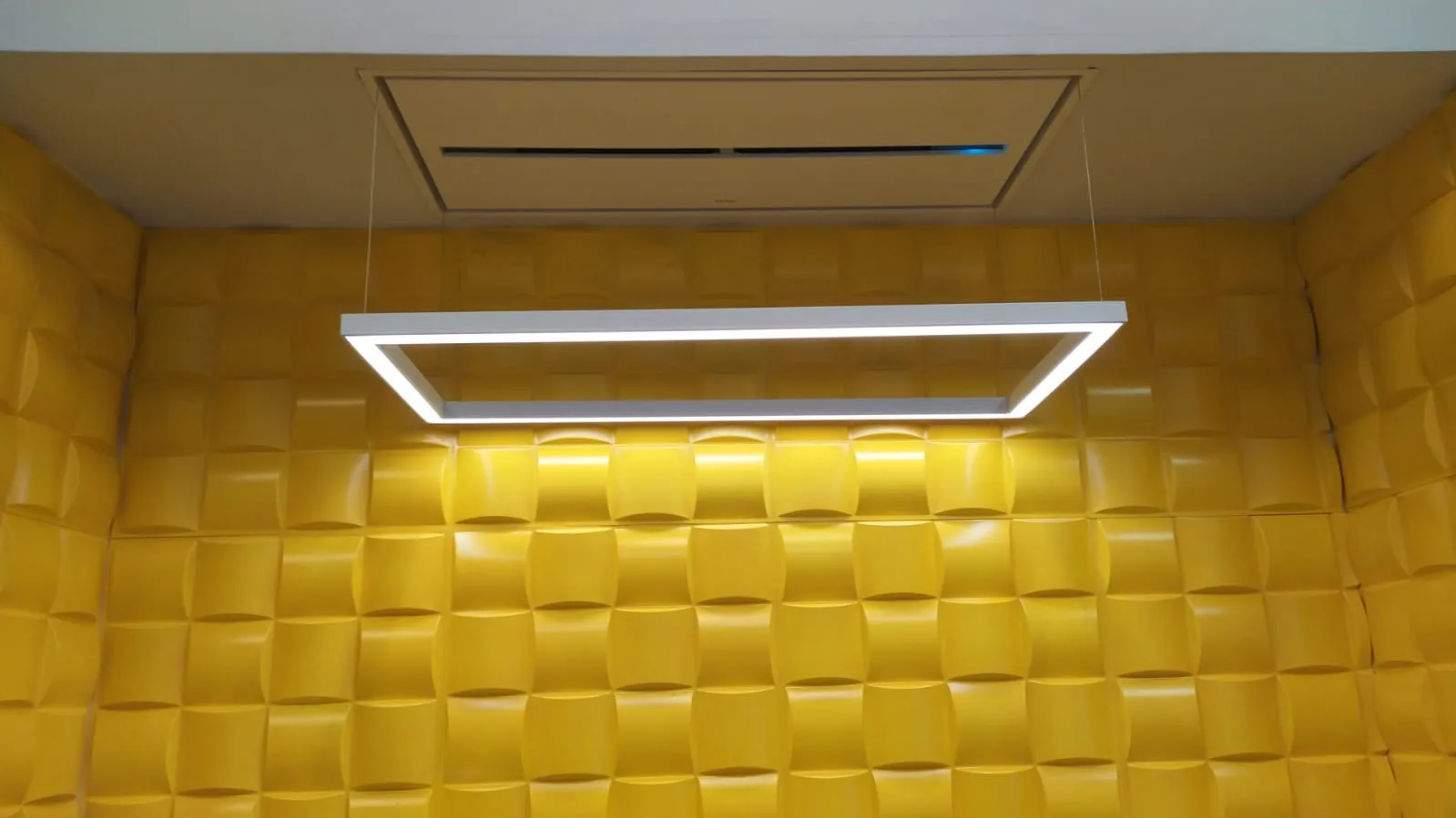 sirius קולט אדים לאי 93 ס"מ מנורת Led שליטת WIFI תוצרת Sirius דגם SLT978 Kite — תמונה 3